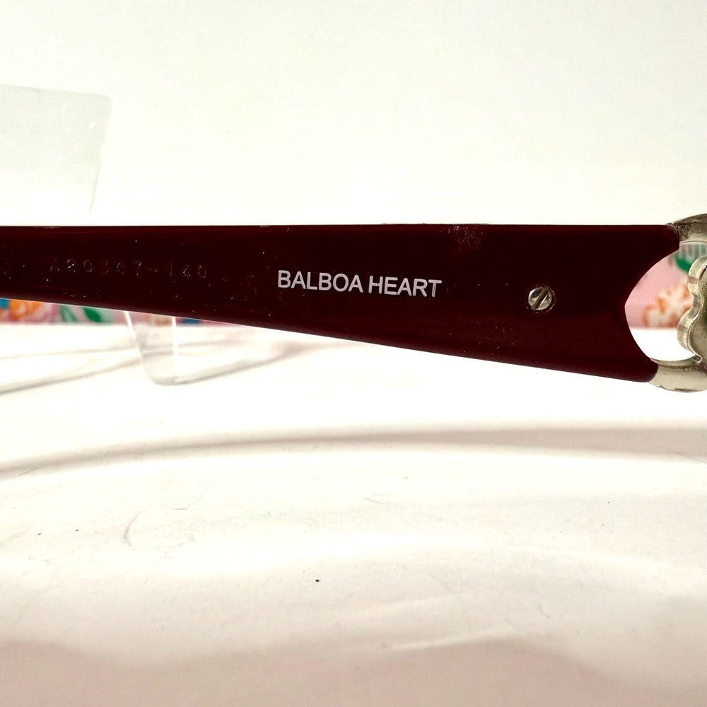 Brighton Balboa Heart Readers – Burgundy Red w/ Case - Picture 5 of 8